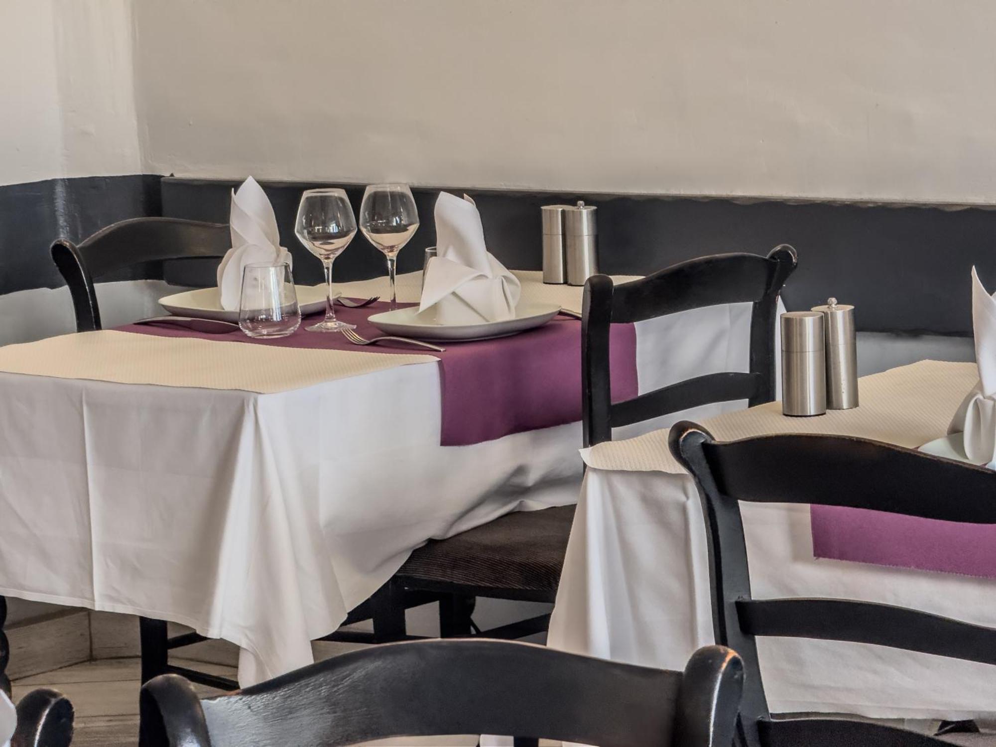 Logis Hotel Les Chardons Bleus Restaurant Le Bistrot De La Mer Roscoff Eksteriør billede