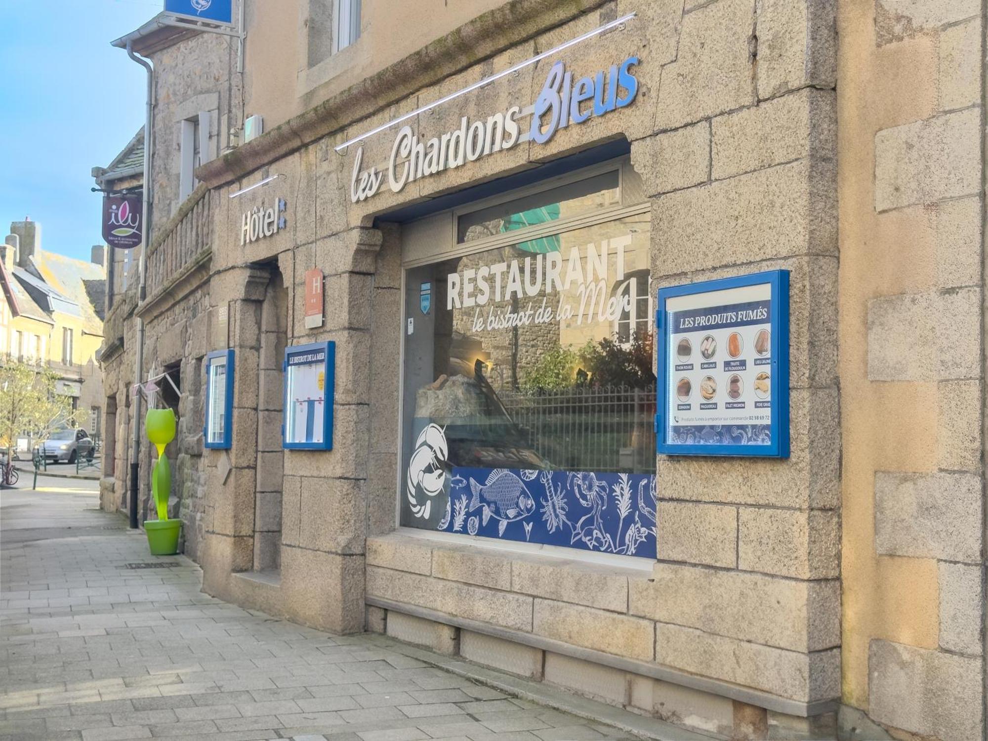 Logis Hotel Les Chardons Bleus Restaurant Le Bistrot De La Mer Roscoff Eksteriør billede
